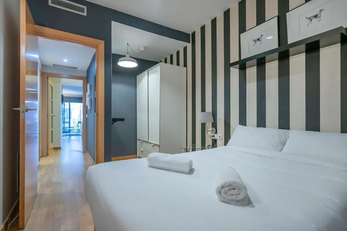 Modern And Bright Apartment In Eixample 2-2 バルセロナ